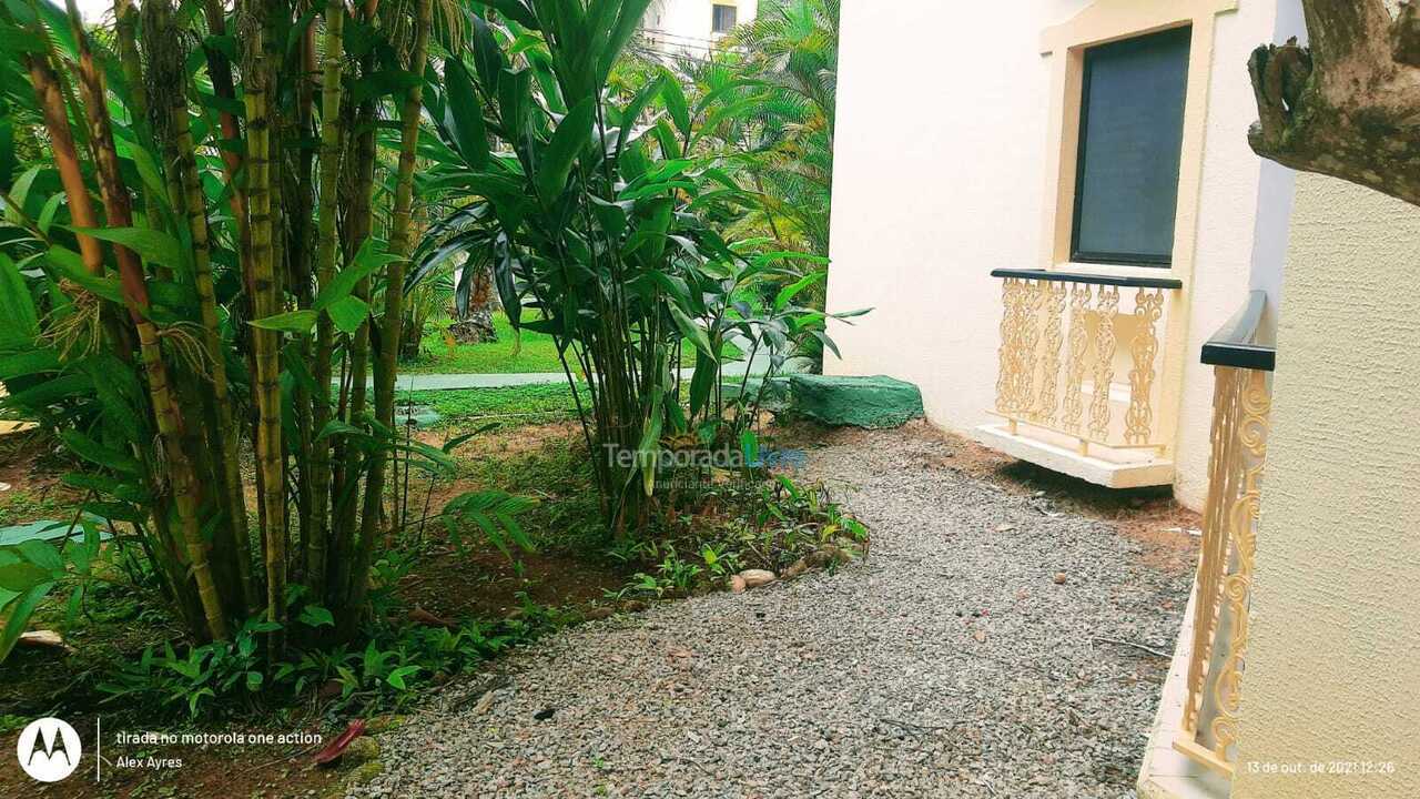 Apartamento para aluguel de temporada em Ubatuba (Praia das Toninhas)