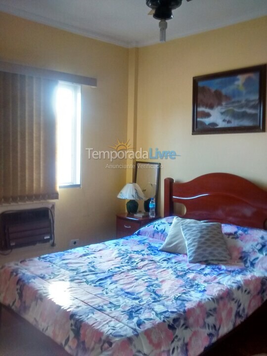 Apartamento para aluguel de temporada em Guarujá (Enseada)