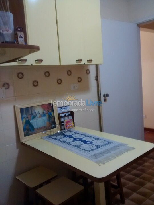 Apartamento para aluguel de temporada em Guarujá (Enseada)