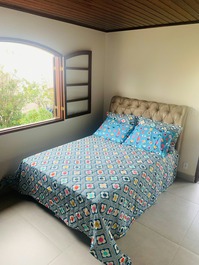 Confortável casa de 4 quartos com ar condicionado