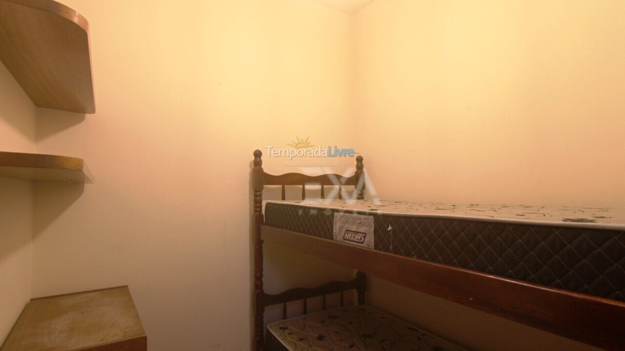 Apartamento para aluguel de temporada em Balneário Camboriú (Praia Central)