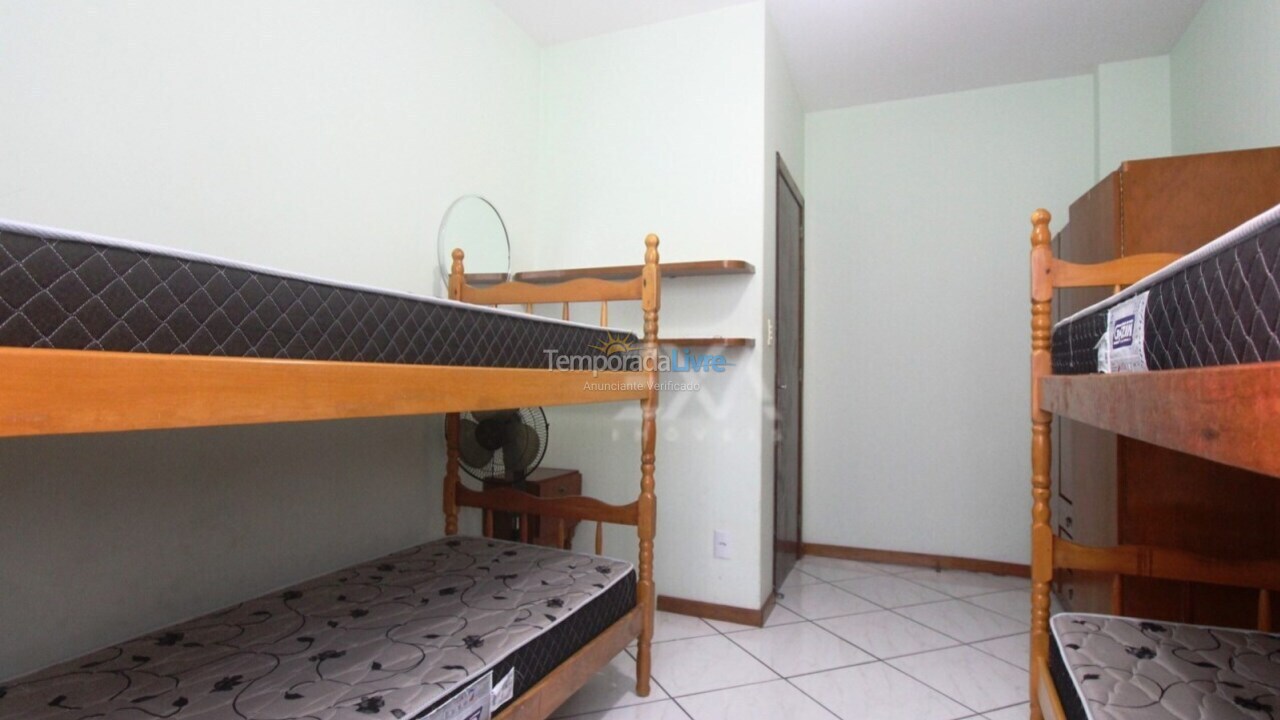 Apartamento para aluguel de temporada em Balneário Camboriú (Praia Central)