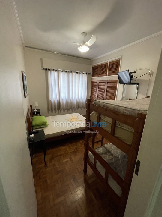 Apartment for vacation rental in Guarujá (Pitangueiras)