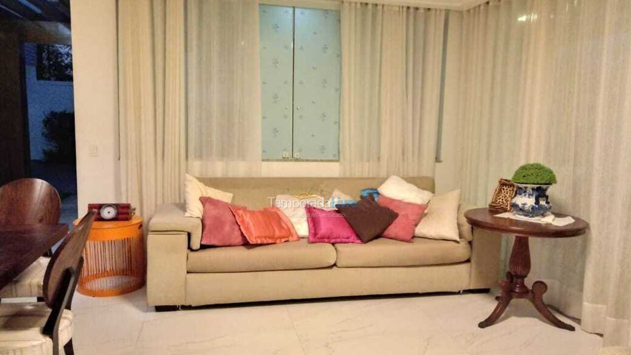 Casa para aluguel de temporada em Camaçari (Praia de Guarajuba)