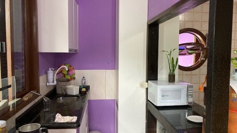 Excelente casa que contiene 1 suite con aire acondicionado, dos dormitorios más, WI-FI