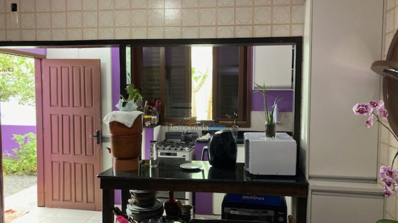 Casa para alquiler de vacaciones em São Francisco do Sul (Praia Grande)