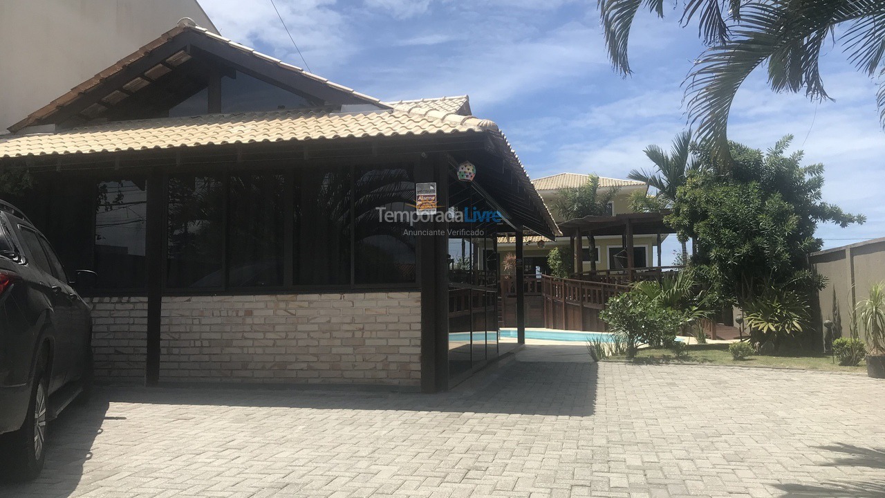 Casa para alquiler de vacaciones em Guaratuba (Barra do Saí)