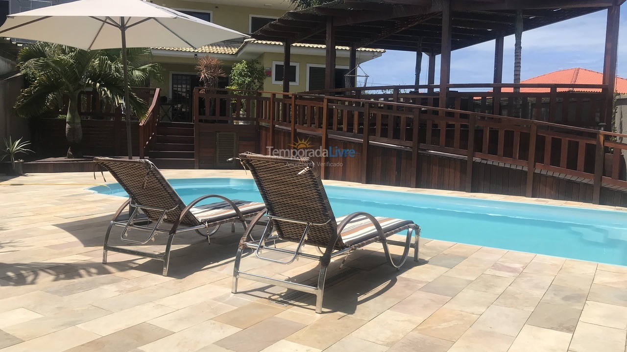 Casa para alquiler de vacaciones em Guaratuba (Barra do Saí)