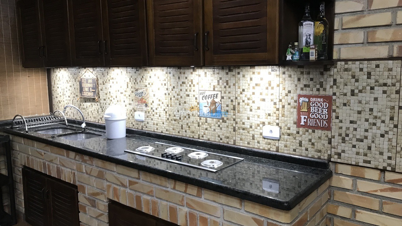 Casa para alquiler de vacaciones em Guaratuba (Barra do Saí)