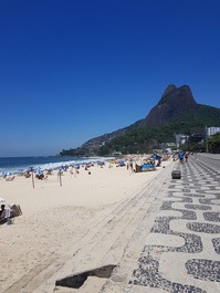 Praia do leblon