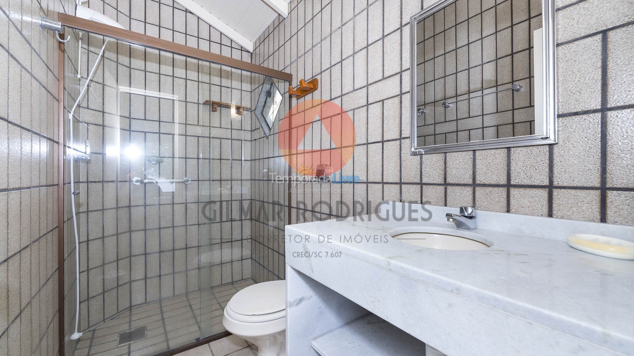 Casa para aluguel de temporada em Bombinhas (Canto Grande)