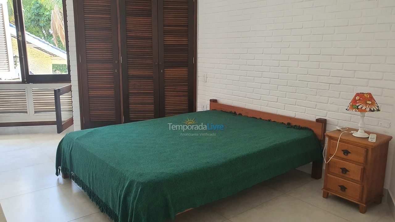 Casa para aluguel de temporada em Guarujá (Enseada)