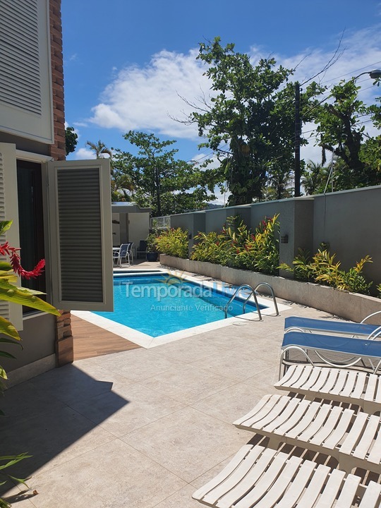Casa para aluguel de temporada em Guarujá (Enseada)