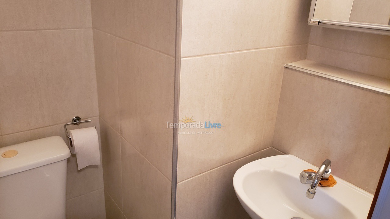 Apartamento para alquiler de vacaciones em Guarujá (Pitangueiras)