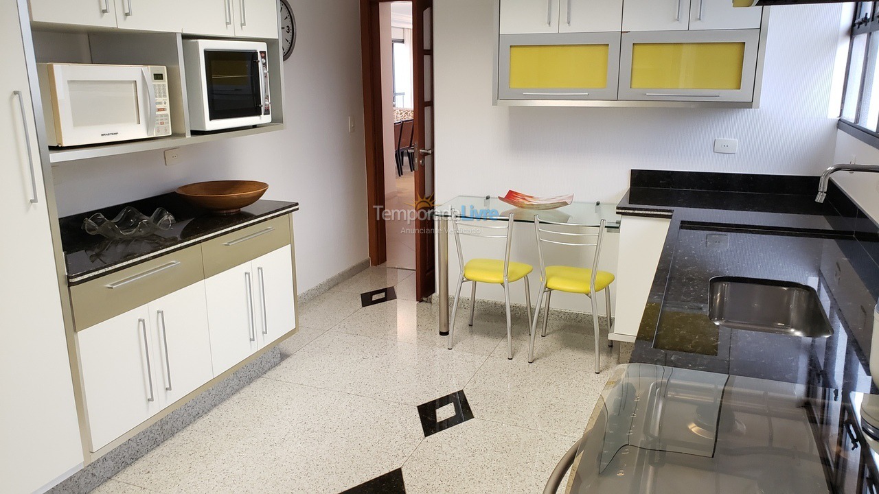 Apartamento para alquiler de vacaciones em Guarujá (Pitangueiras)