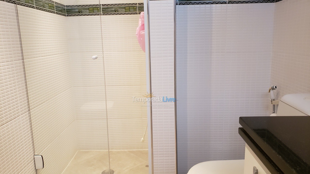 Apartamento para alquiler de vacaciones em Guarujá (Pitangueiras)