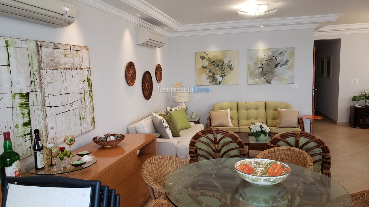 Apartamento para alquiler de vacaciones em Guarujá (Pitangueiras)