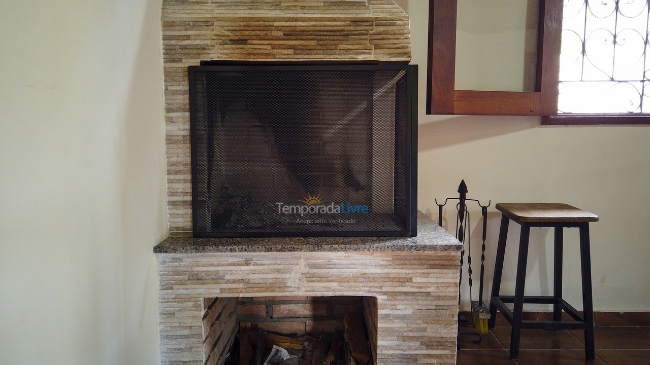 Ranch for vacation rental in Juquitiba (Para Os Amantes de Pescaria)