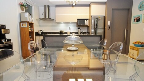 Lindo apartamento! 2 quartos, no Centrinho dos Ingleses – A11