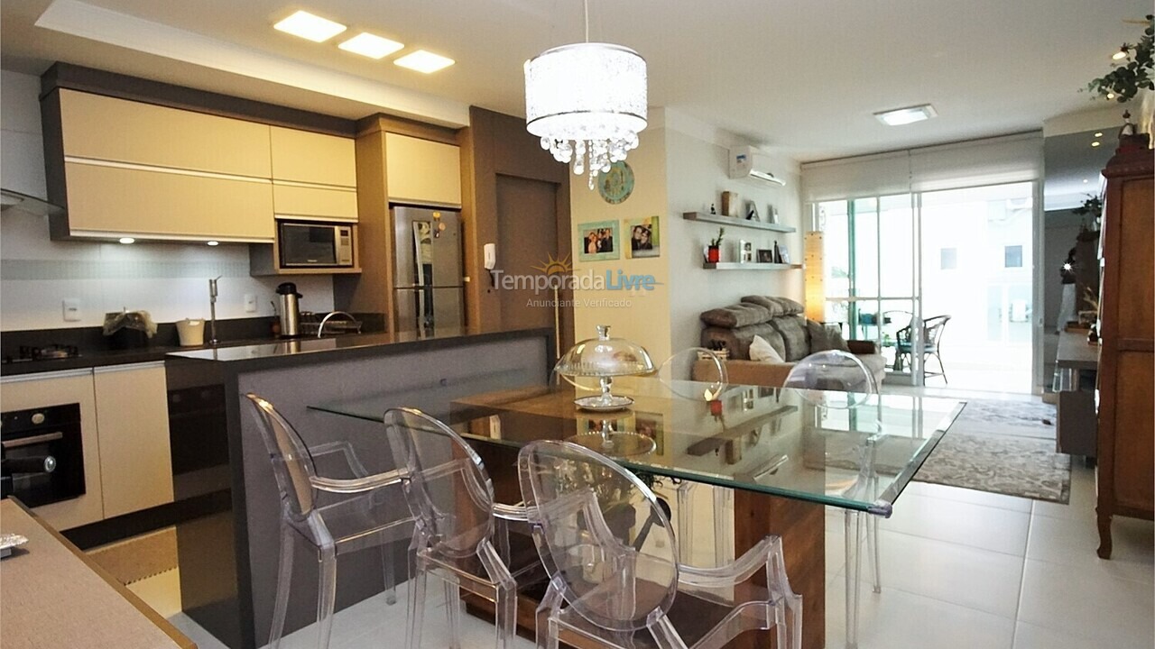 Apartamento para aluguel de temporada em Florianopolis (Praia dos Ingleses)