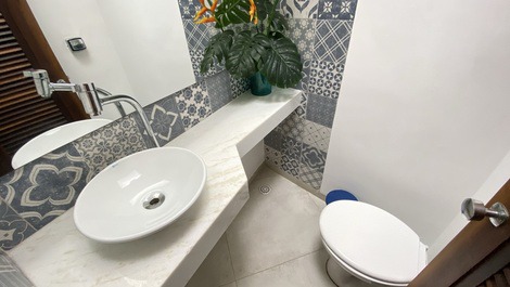 Praia da Enseada Hermosa casa a 100 metros de la playa con 4 suites para 20 personas