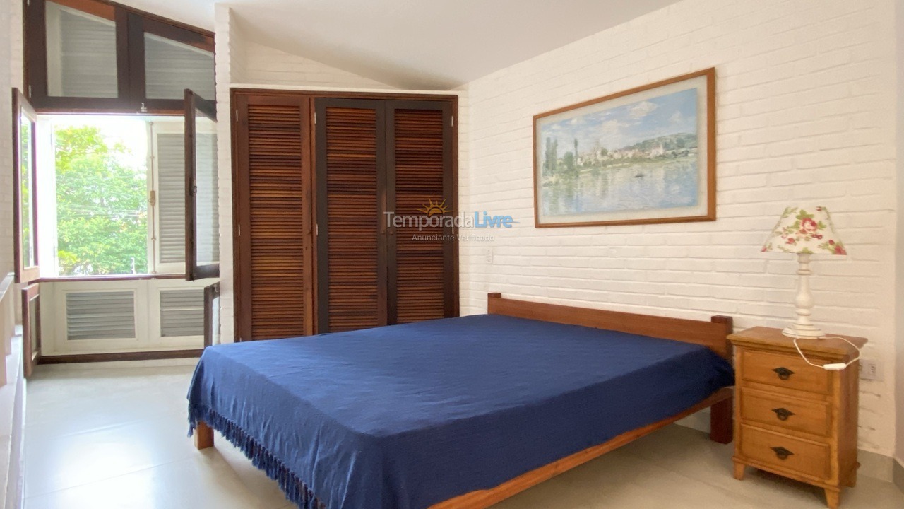 Casa para alquiler de vacaciones em Guarujá (Enseada)