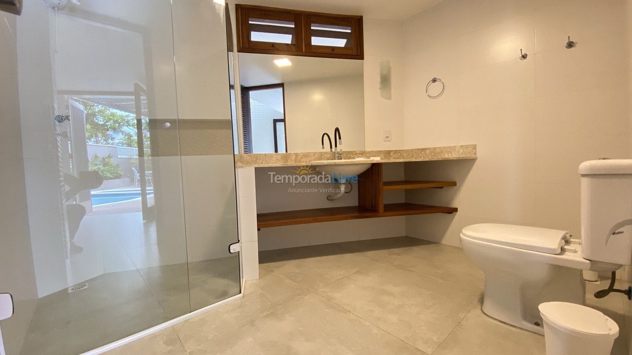 Casa para alquiler de vacaciones em Guarujá (Enseada)