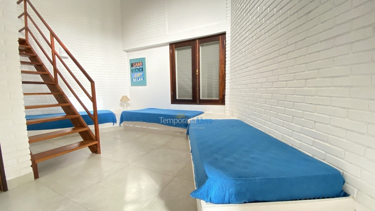 Casa para alquiler de vacaciones em Guarujá (Enseada)