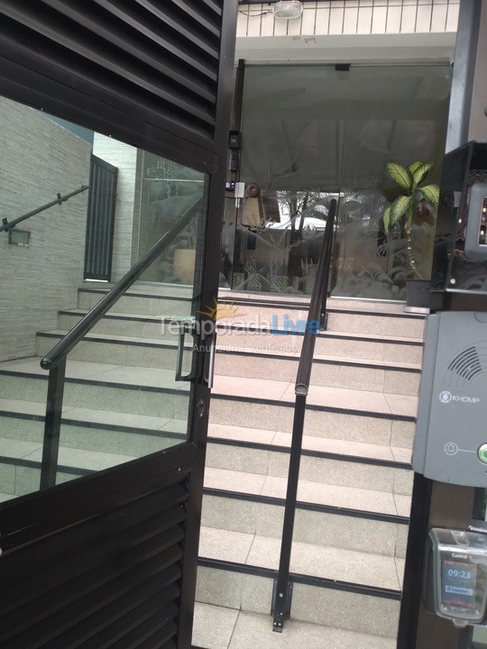 Apartamento para aluguel de temporada em Praia Grande (Guilhermina)