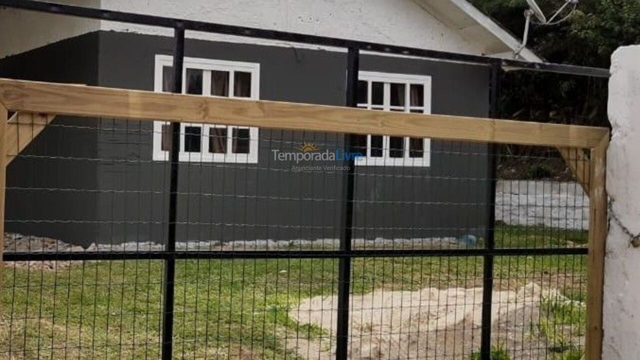 Casa para alquiler de vacaciones em Imbituba (Vila Nova)