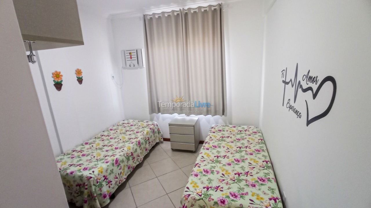 Apartamento para alquiler de vacaciones em Bombinhas (Praia de Bombas)
