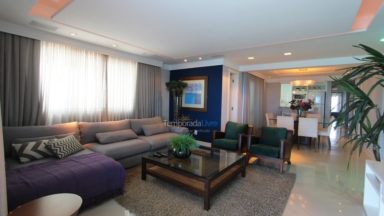 Apartment for vacation rental in Balneário Camboriú (Praia Central)