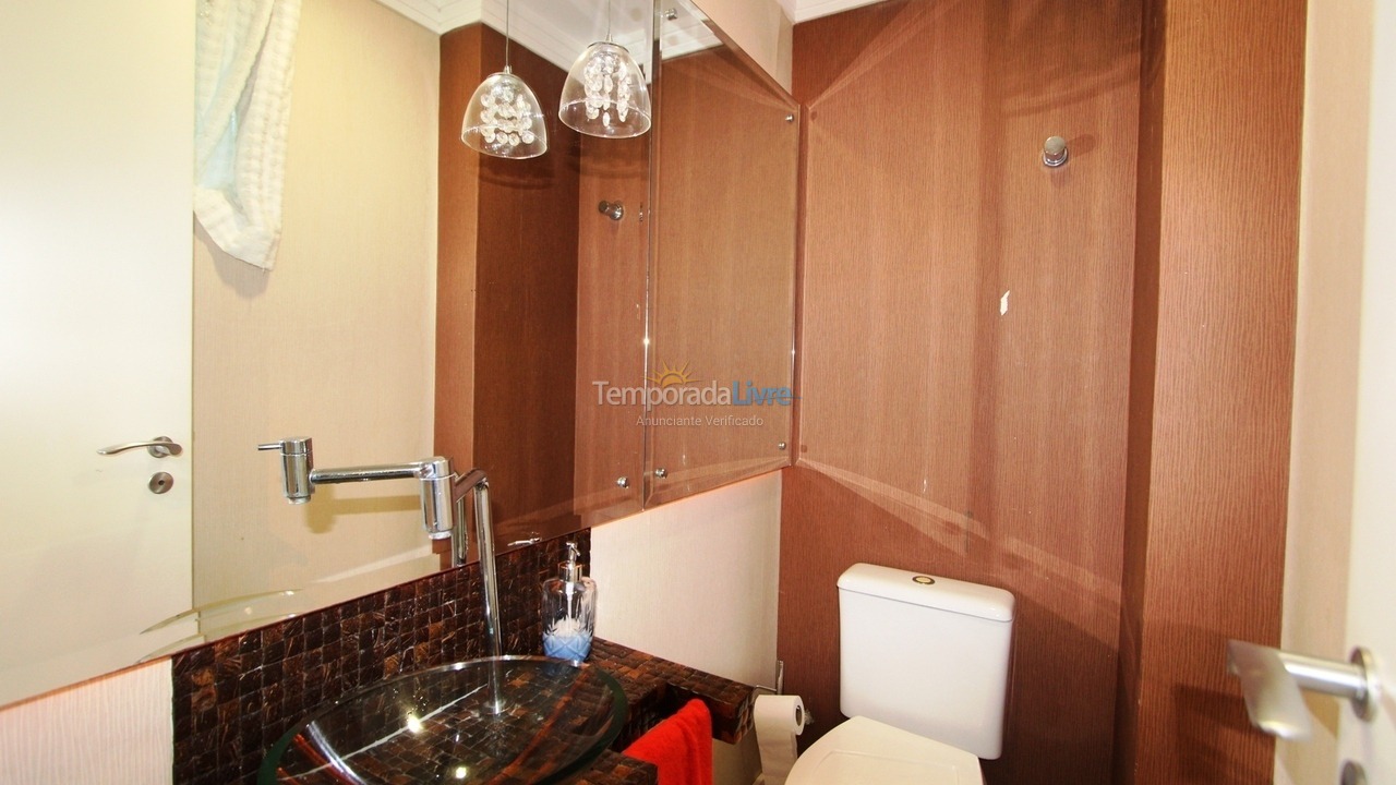 Apartment for vacation rental in Balneário Camboriú (Praia Central)