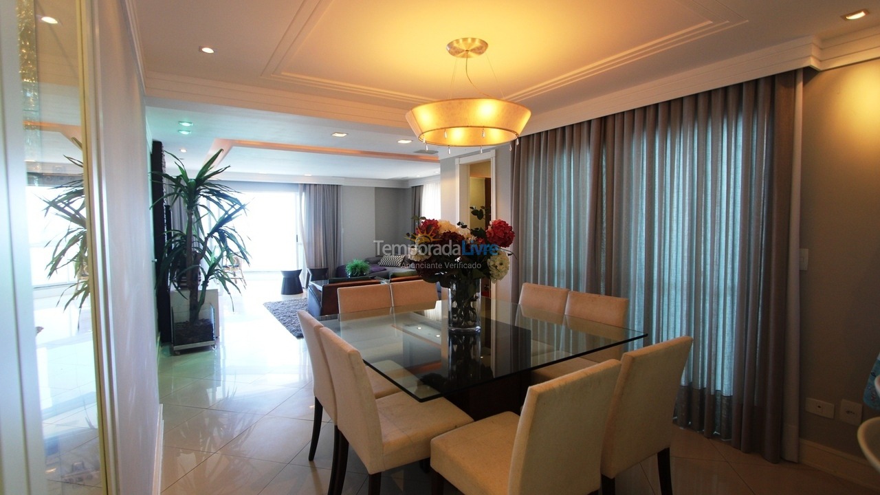 Apartment for vacation rental in Balneário Camboriú (Praia Central)