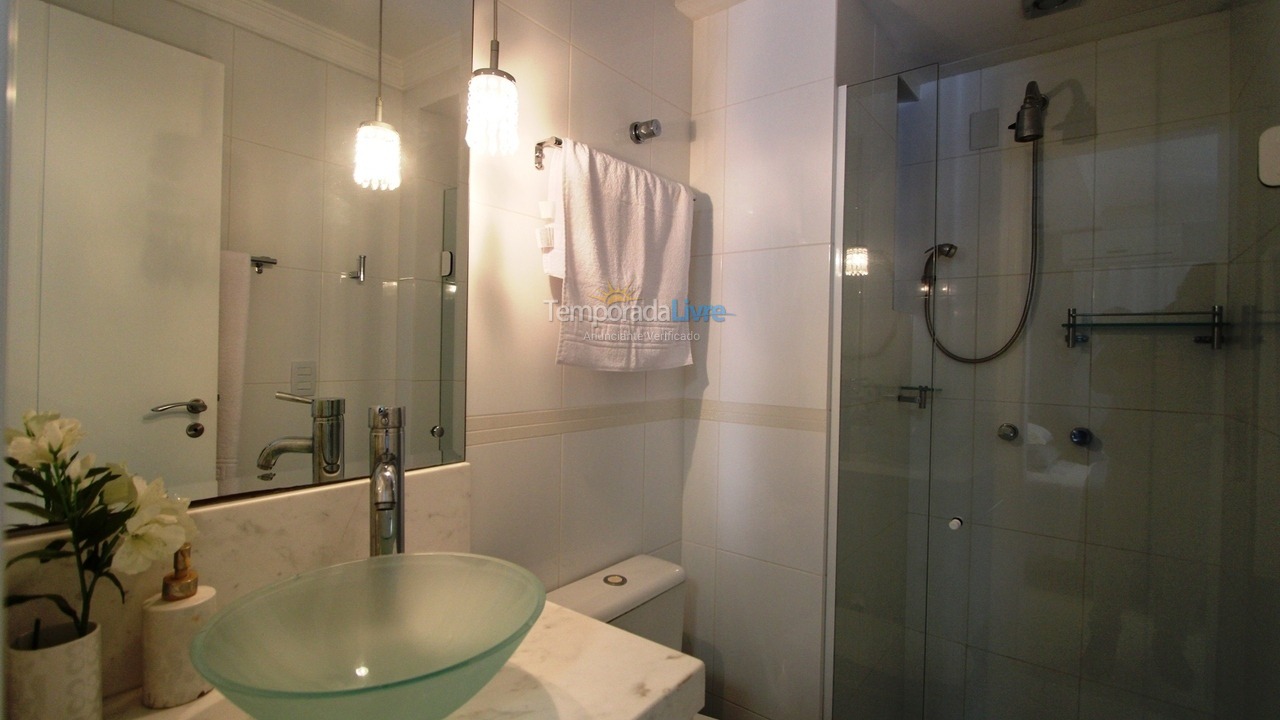 Apartment for vacation rental in Balneário Camboriú (Praia Central)