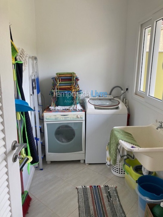 Casa para alquiler de vacaciones em São Francisco do Sul (Praia Grande)