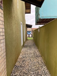 Excelente casa adosada, 3 suites con AC, WI-FI, parrillero,