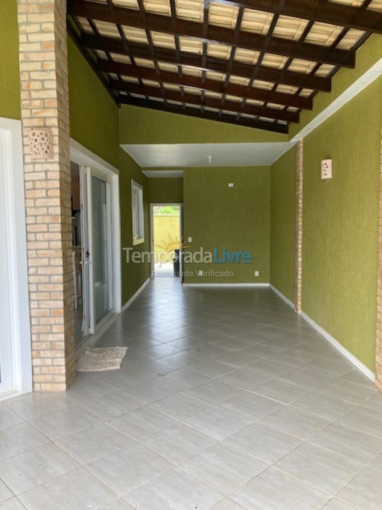 Casa para alquiler de vacaciones em São Francisco do Sul (Praia Grande)