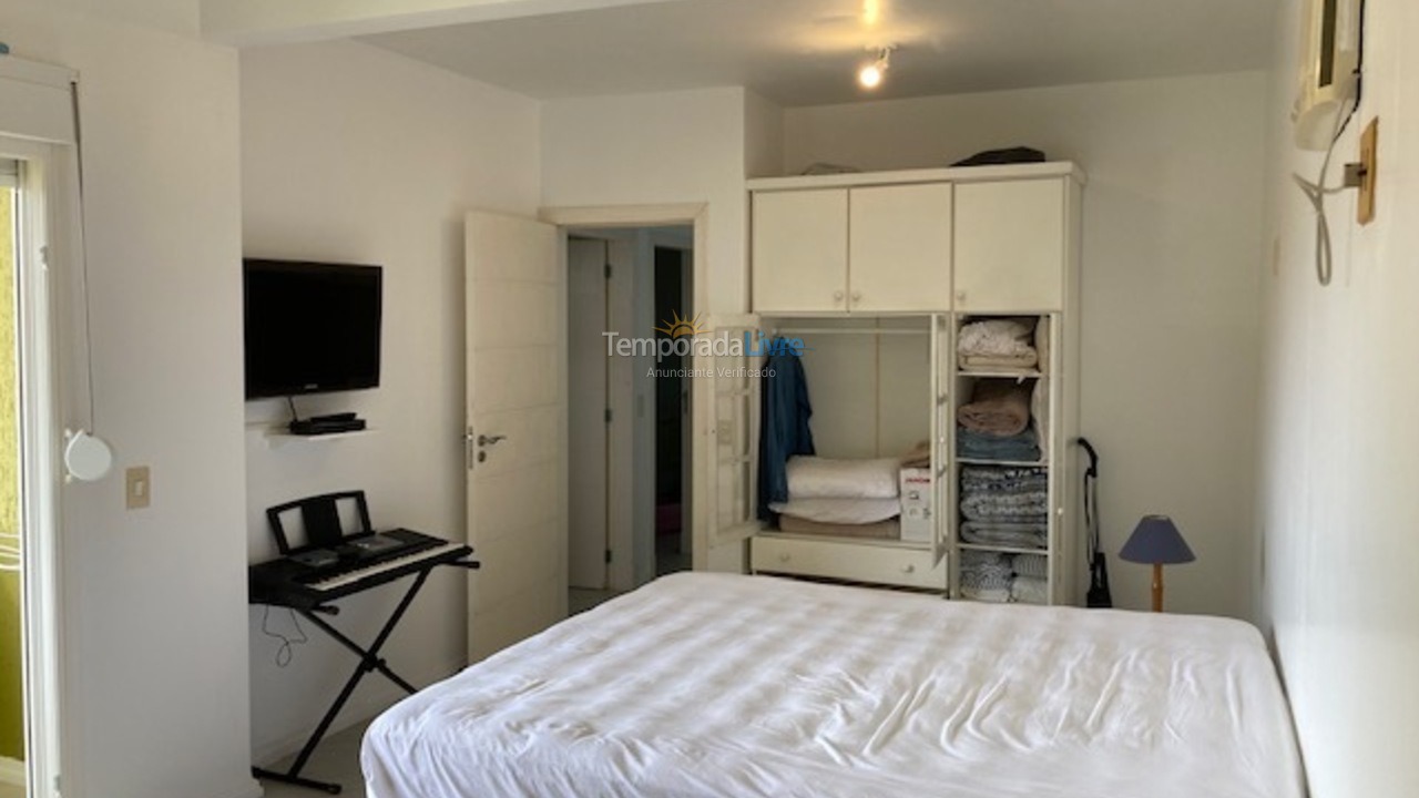 Casa para alquiler de vacaciones em São Francisco do Sul (Praia Grande)