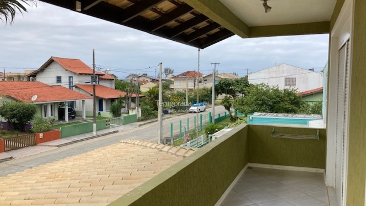 Casa para alquiler de vacaciones em São Francisco do Sul (Praia Grande)