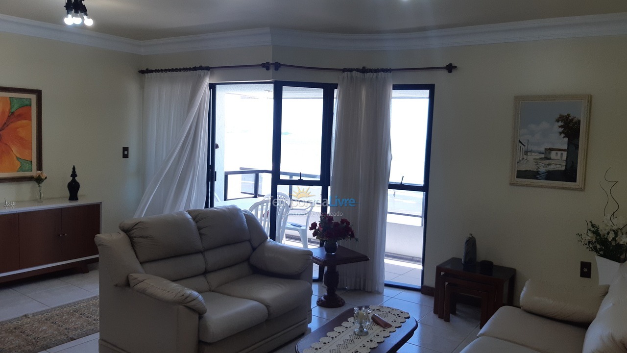 Apartamento para aluguel de temporada em Itapema (Meia Praia)