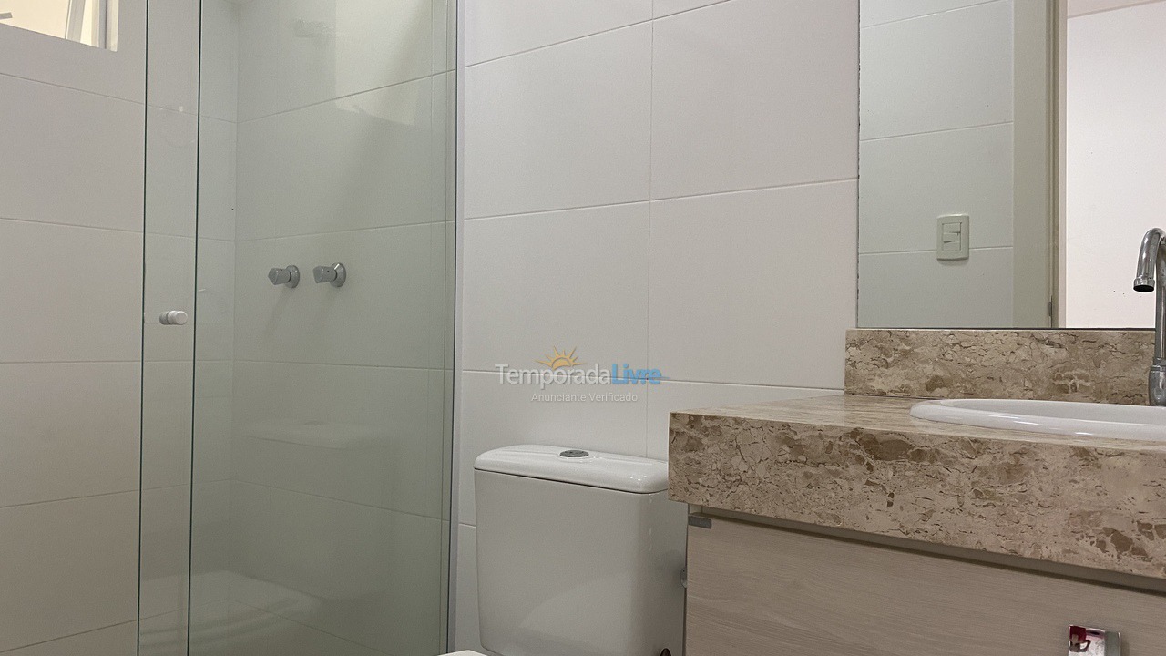 Apartamento para alquiler de vacaciones em Itapema (Meia Praia)