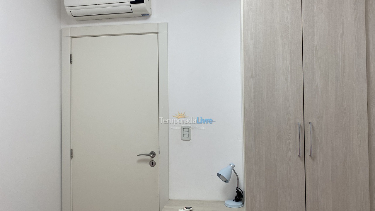 Apartamento para alquiler de vacaciones em Itapema (Meia Praia)