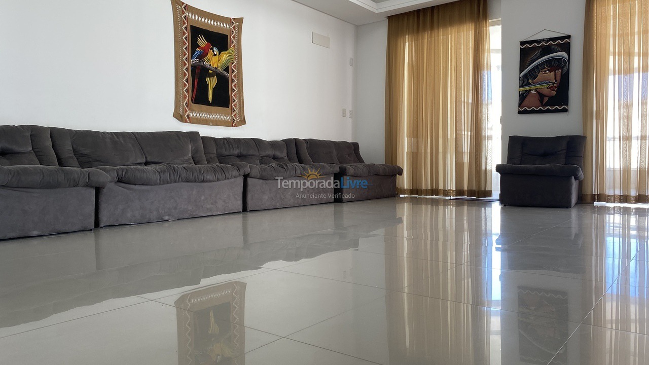 Apartamento para alquiler de vacaciones em Itapema (Meia Praia)