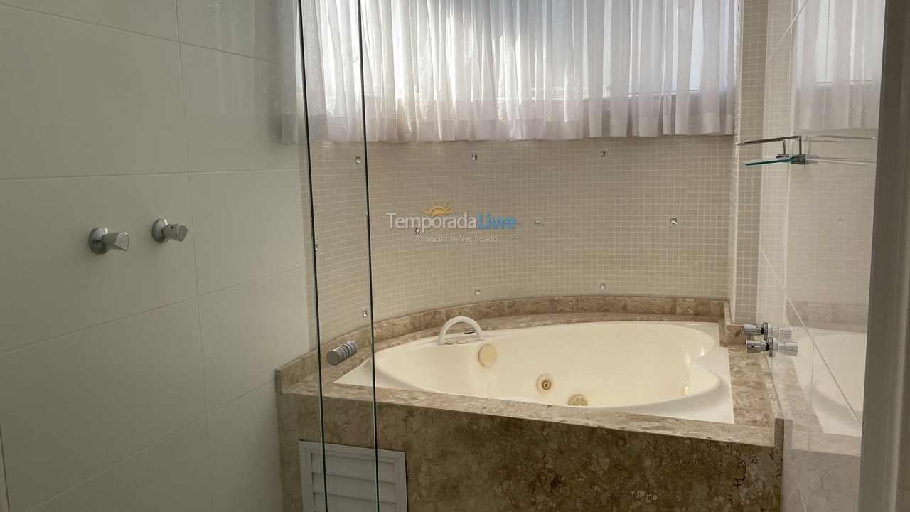 Apartamento para alquiler de vacaciones em Itapema (Meia Praia)