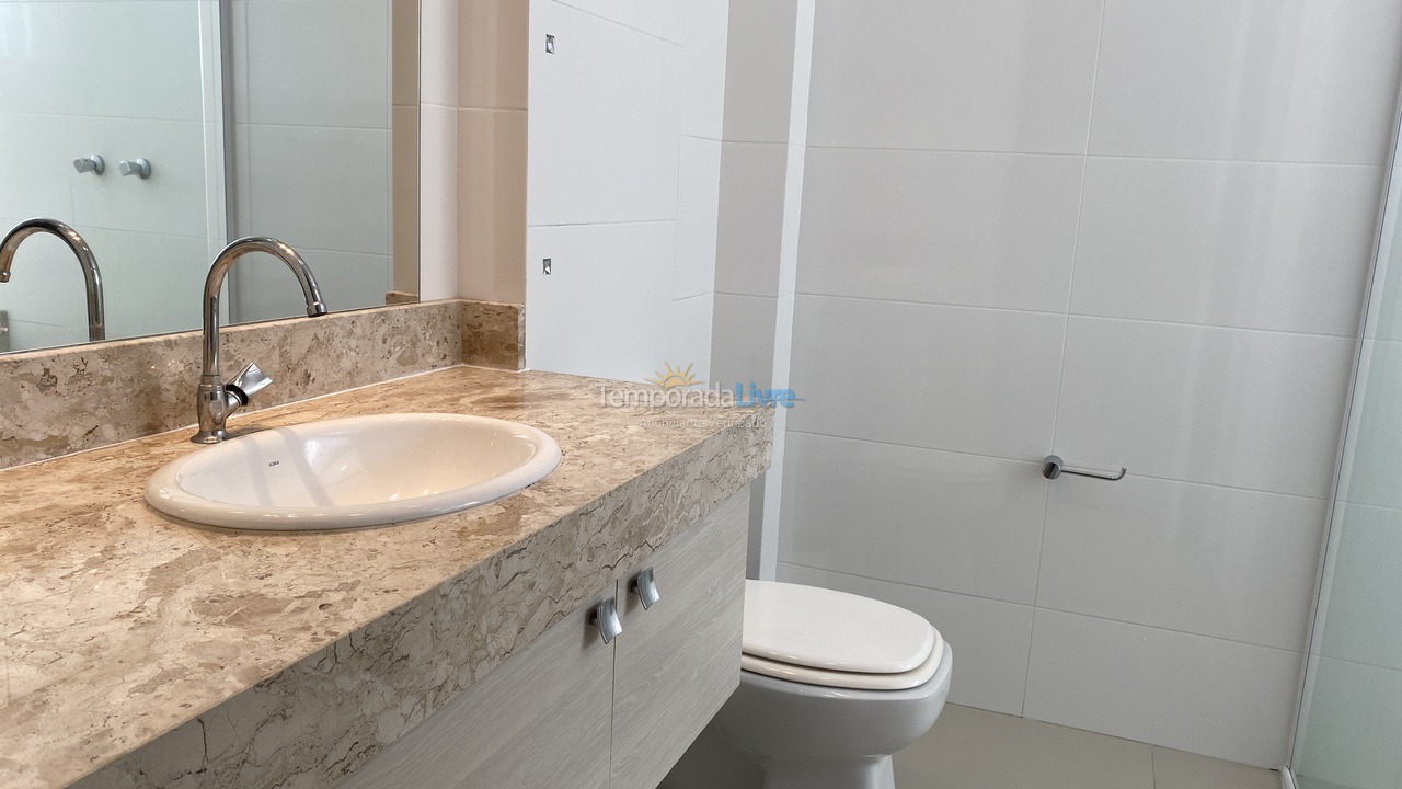 Apartamento para alquiler de vacaciones em Itapema (Meia Praia)