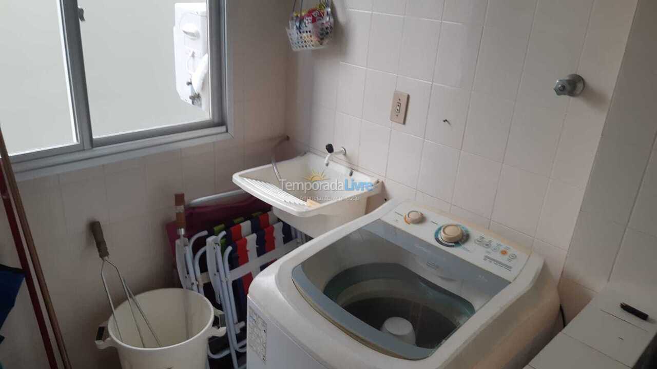 Apartamento para aluguel de temporada em Itapema (Meia Praia)