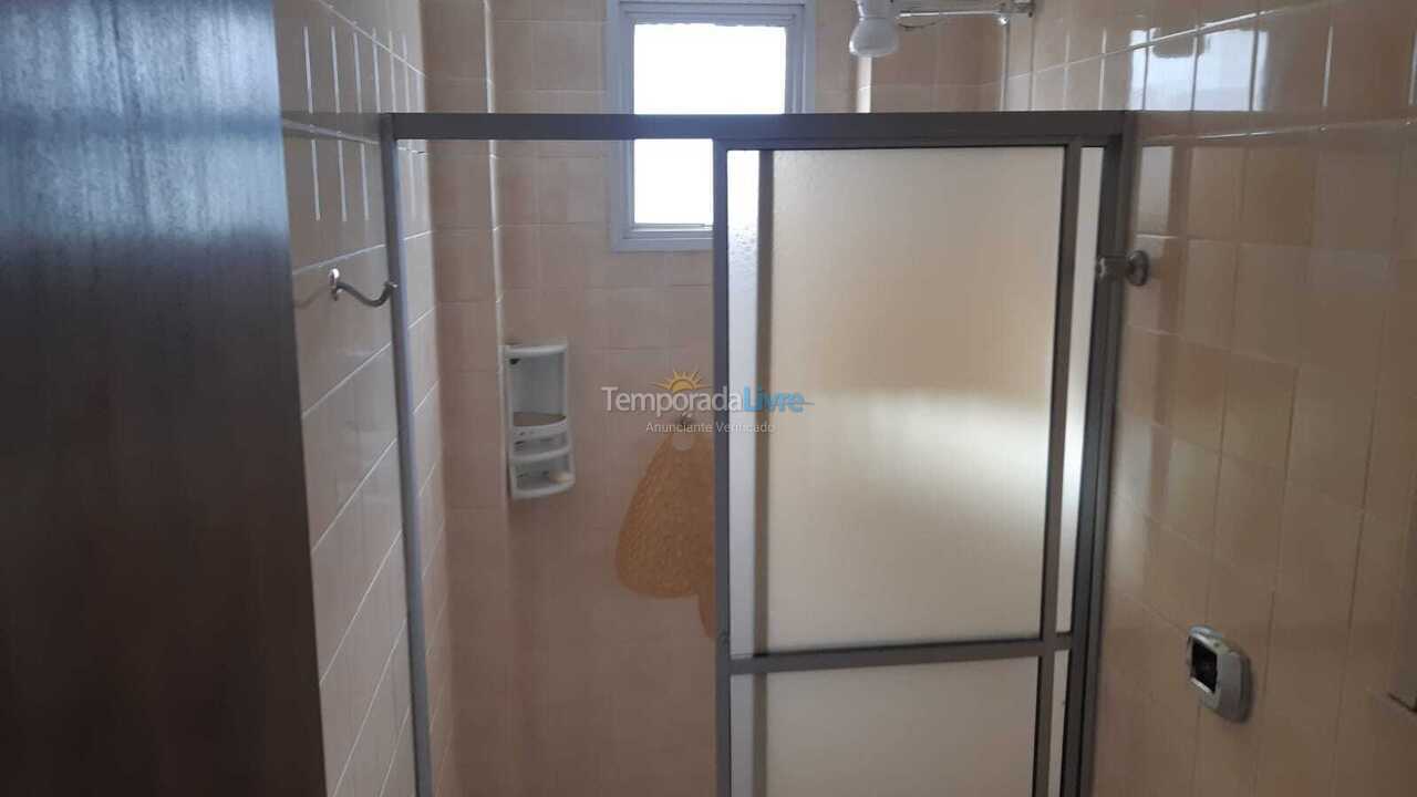 Apartamento para aluguel de temporada em Itapema (Meia Praia)