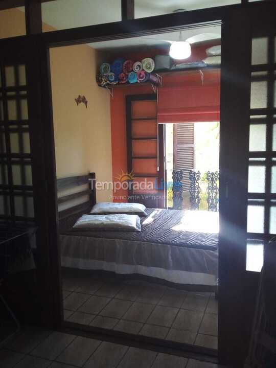 Apartment for vacation rental in Bertioga (Praia do Indaiá)