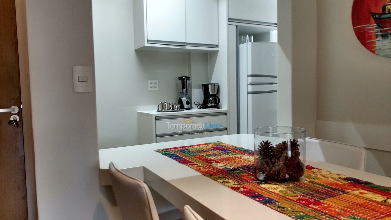 Apartment for vacation rental in Guarujá (Enseada)